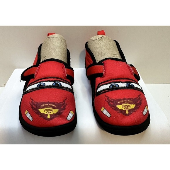 Disney Pixar Lightning water shoes‎ Pre Owned! Size 8 - Picture 2 of 6